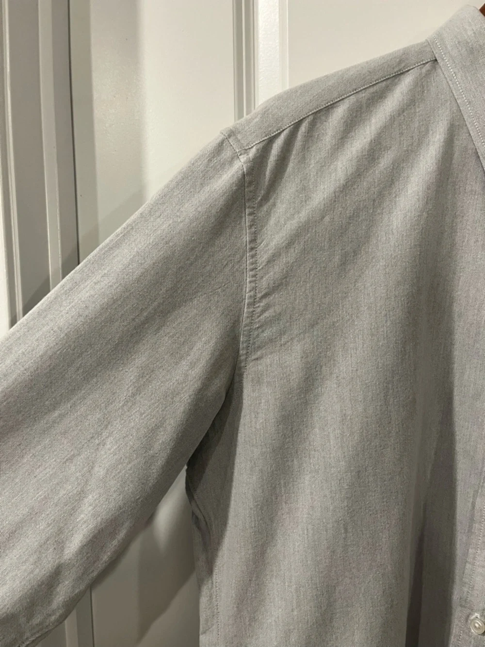 J. Crew Men's Light Gray Button-Down Oxford Shirt